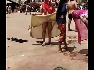 Indian babes satisfy their desires
